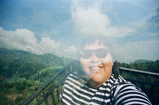 Rendha Rais on self-love, persistence and the LomoApparat