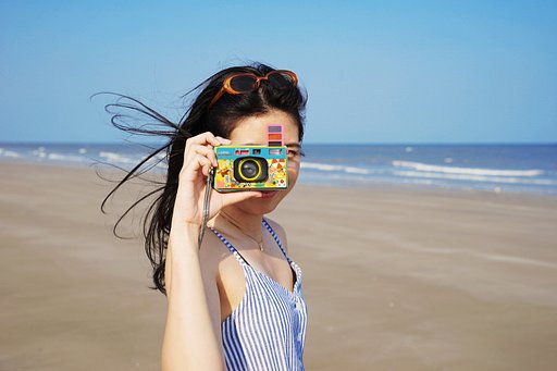 Enjoy Summer on Film with the LomoApparat Fluffy Omelet Special Edition