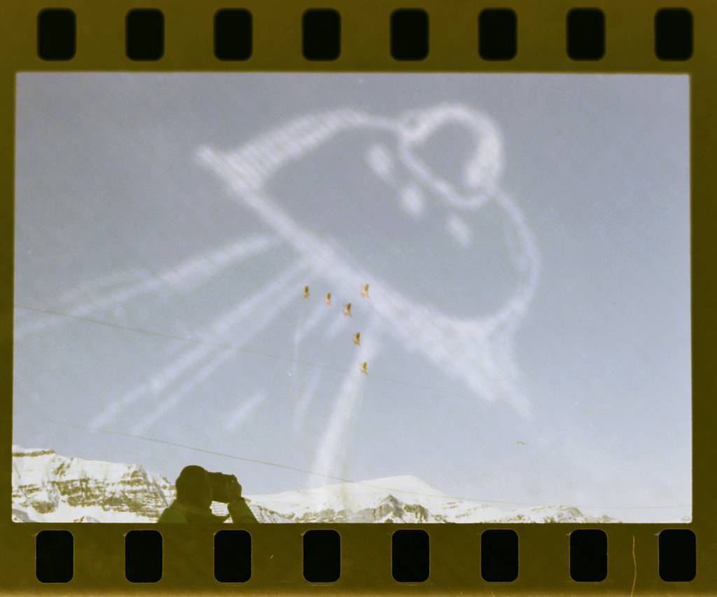 Drawing on the Panoramic Diffuser of the DigitaLIZA+: a Non-invasive Technique to Alter Your Negatives