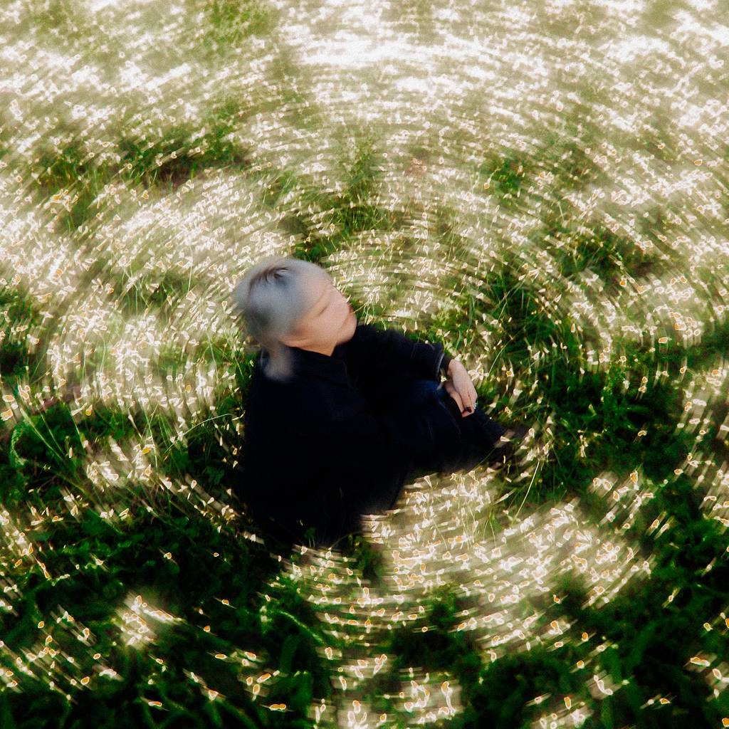 Ivy Nguyen's Ethereal Self-Portraiture with the Nour Triplet Art Lens