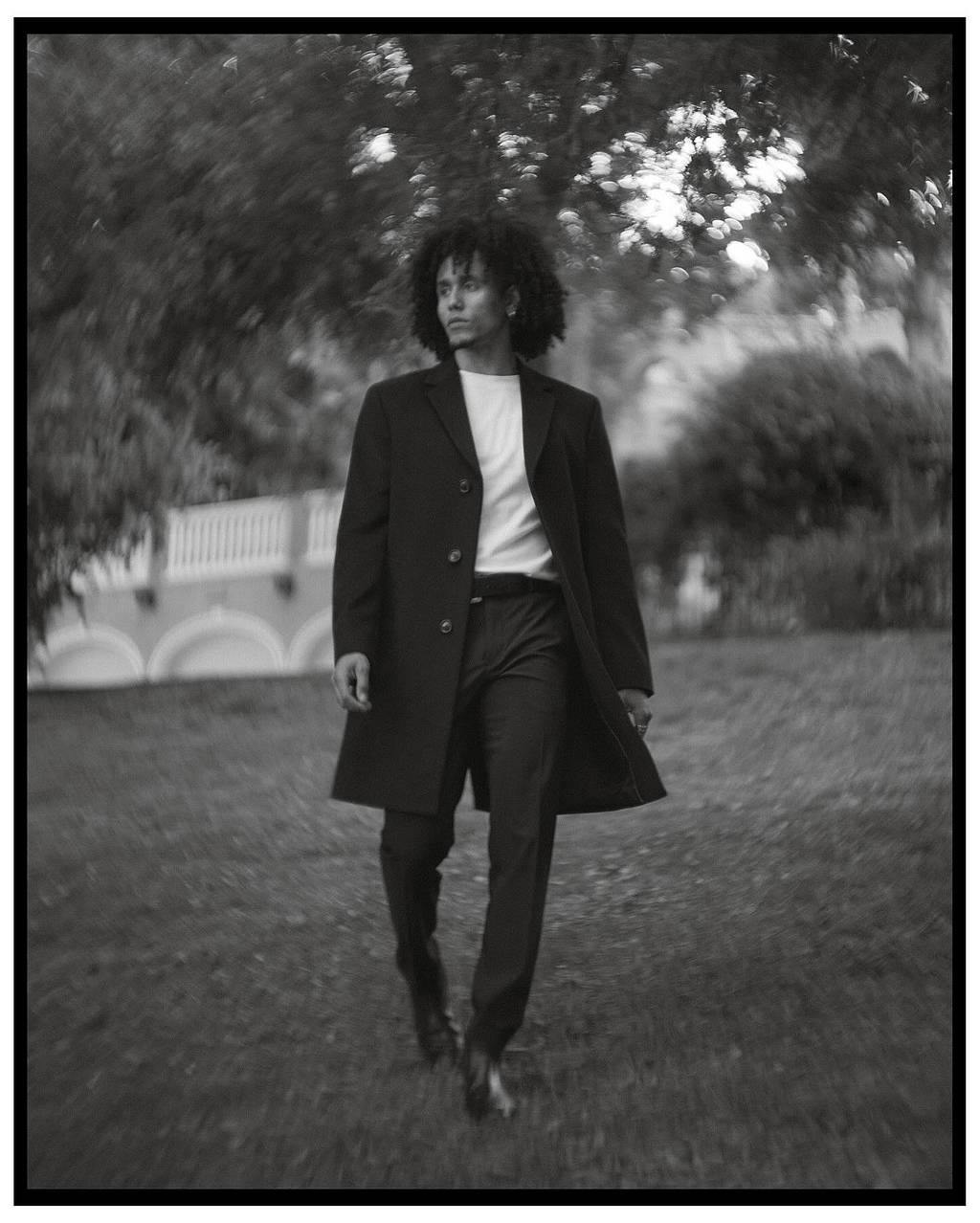 Jan Narciso on the Petzval 80.5 Lens Working in Unison with His Creative Visions