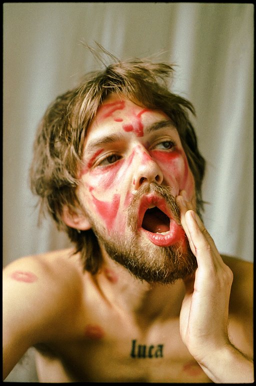 Introducing Camille Bruya (@cbruya) — North America's Honorary LomoHome of April 2024